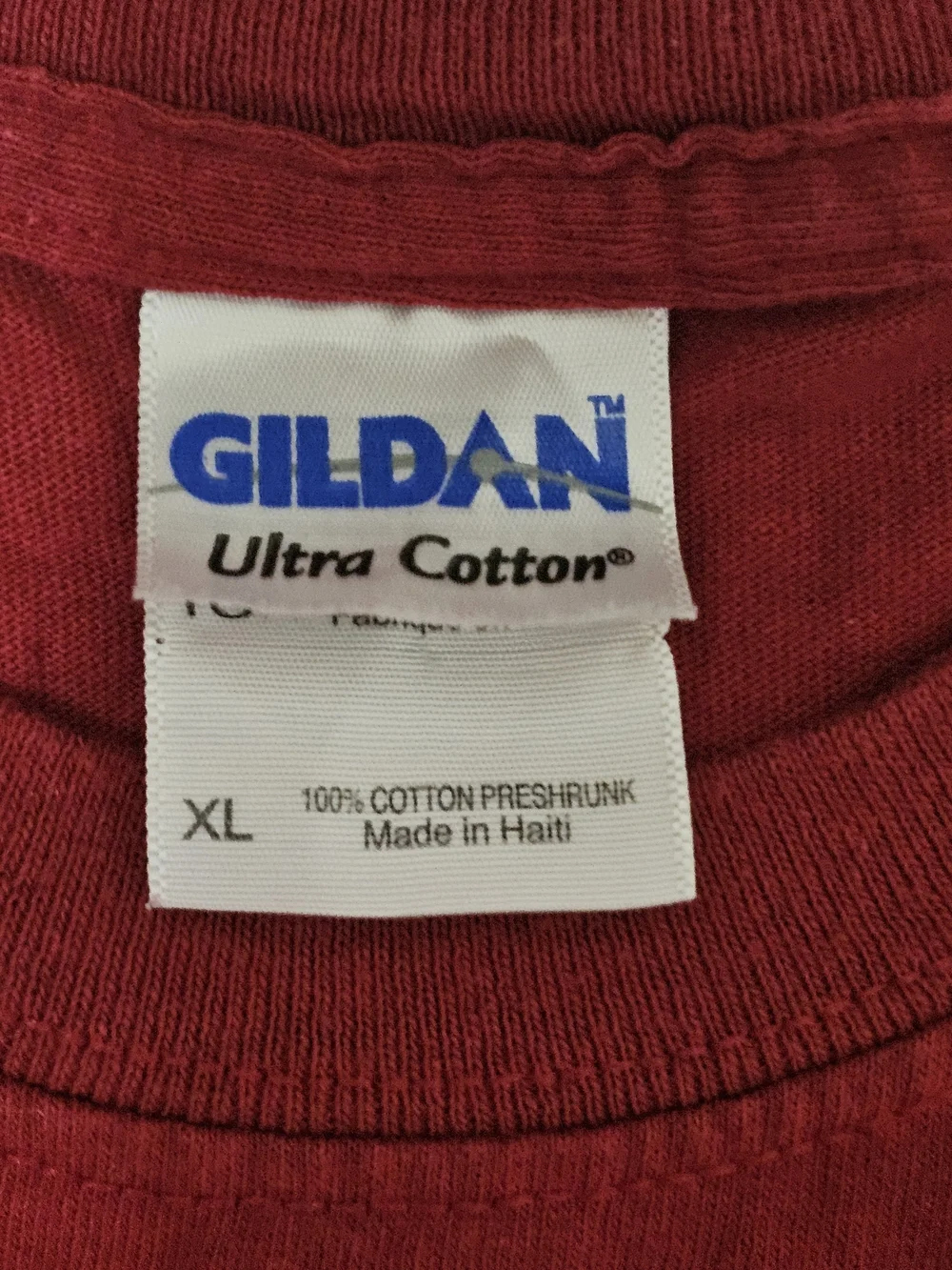 Gildan Red/Maroon T-Shirt with Gold 'NINERS' Football Graphic Size XL